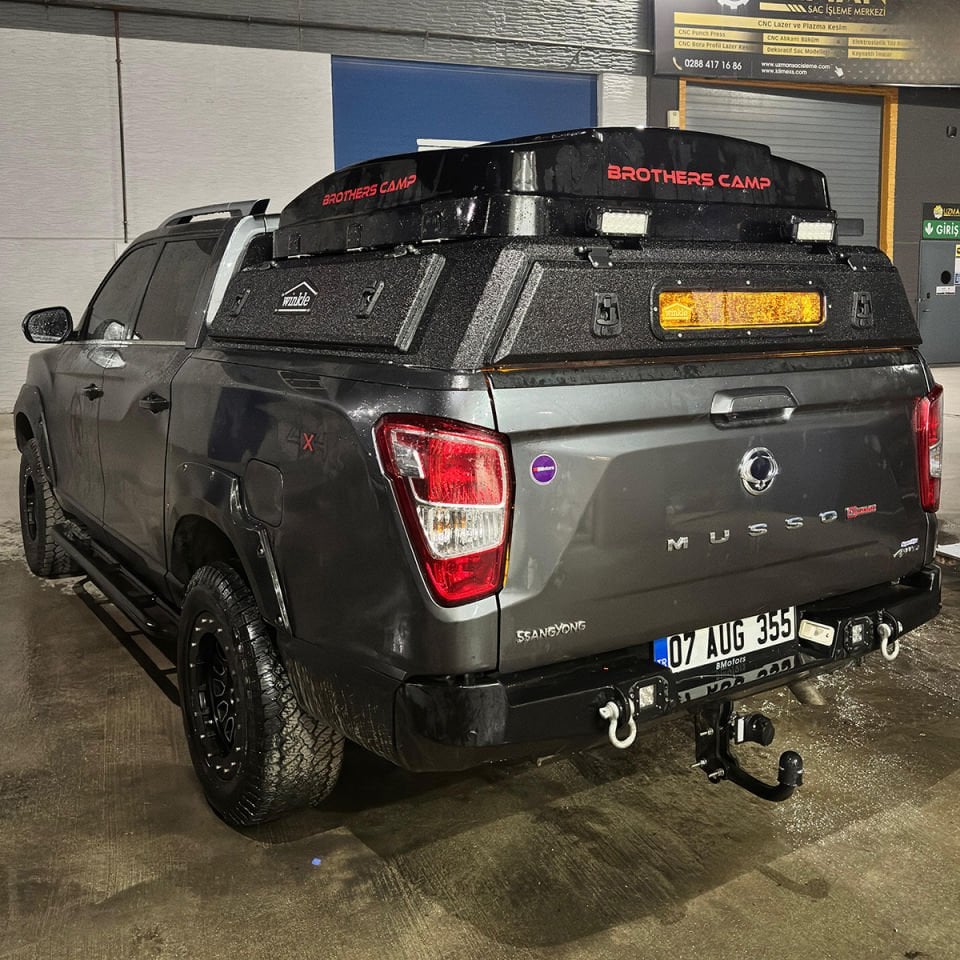 Süper Alçak Metal Kabin